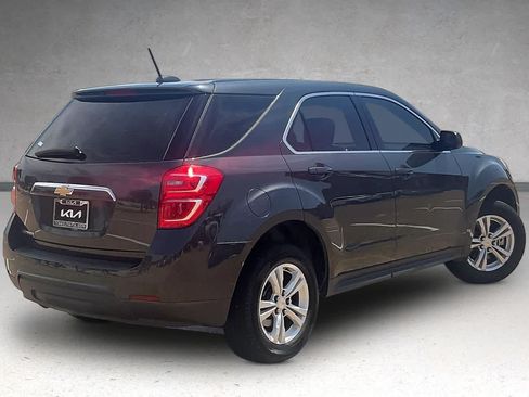 Used 2017 Chevrolet Equinox LS FWD image 20