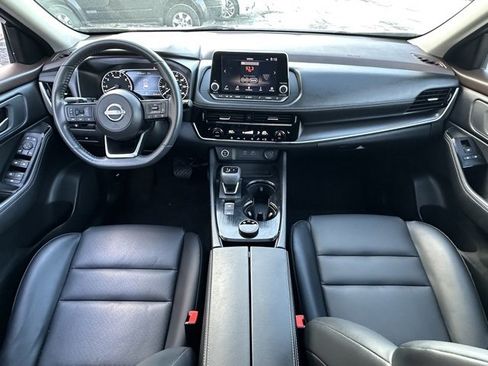 Certified 2023 Nissan Rogue SV w/ SV Premium Package image 31