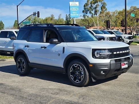 Used 2026 Ford Bronco Sport Outer Banks AWD/4WD image 7