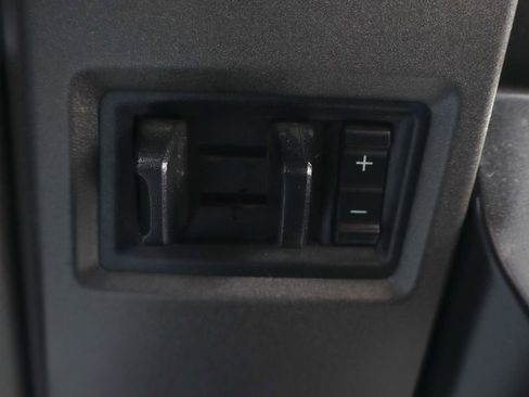 Used 2022 Ford F550 2WD Crew Cab Super Duty w/ Power Equipment Group image 36