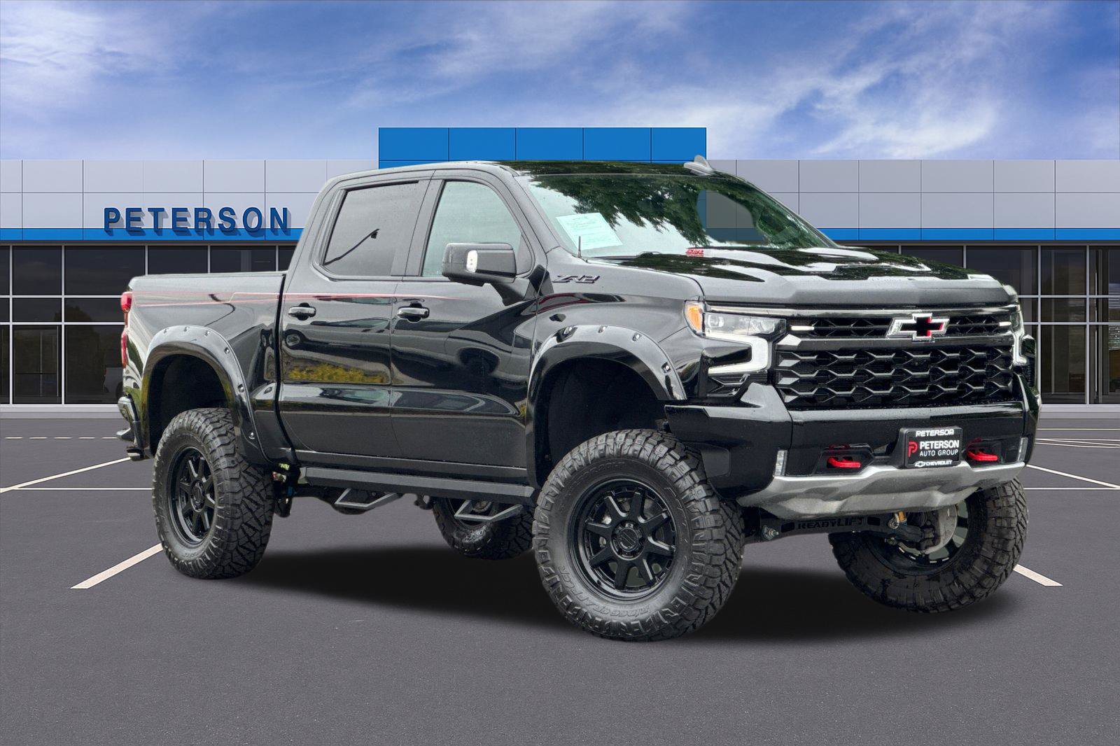 Used 2024 Chevrolet Silverado 1500 ZR2 AWD/4WD image 2