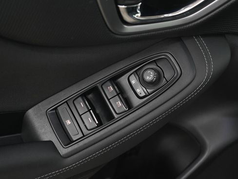 Used 2021 Subaru Forester Premium AWD/4WD image 19