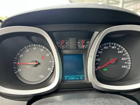 Used 2016 Chevrolet Equinox LS FWD image 12