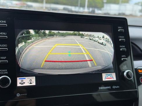 Used 2022 Toyota Camry XSE image 22