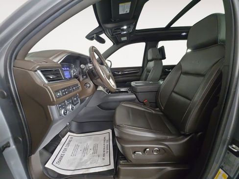 Used 2021 GMC Yukon Denali w/ Denali Ultimate Package image 9
