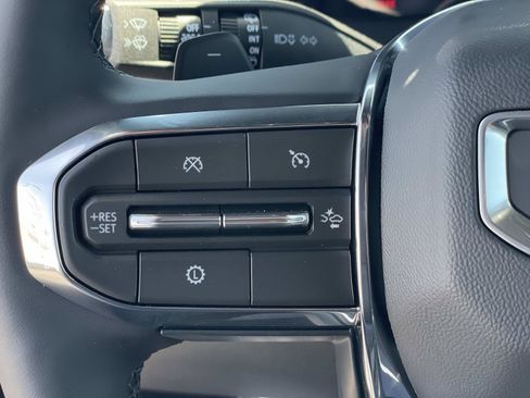 New 2026 GMC Acadia Elevation w/ Black Edition FWD image 11