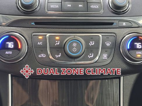 Used 2019 Chevrolet Impala Premier FWD image 23