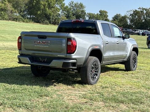 New 2026 GMC Canyon Elevation w/ LPO, Black Badging Package AWD/4WD image 3