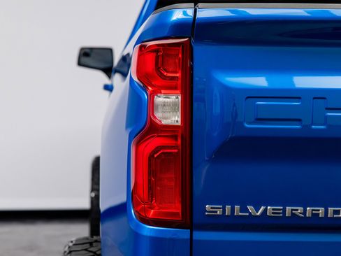 Used 2023 Chevrolet Silverado 1500 RST AWD/4WD image 20