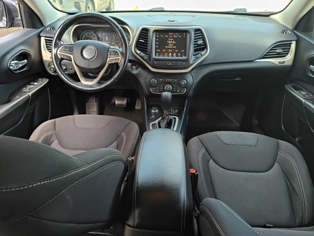 Used 2015 Jeep Cherokee Latitude w/ Comfort/Convenience Group AWD/4WD image 15
