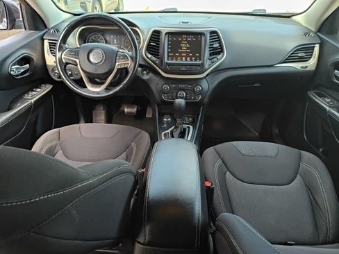 Used 2015 Jeep Cherokee Latitude w/ Comfort/Convenience Group AWD/4WD image 15