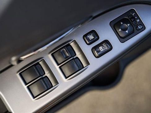 Used 2022 Mitsubishi Outlander Sport SE image 35