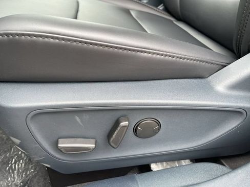 New 2026 Ford Maverick Lariat w/ Black Appearance Package AWD/4WD image 14