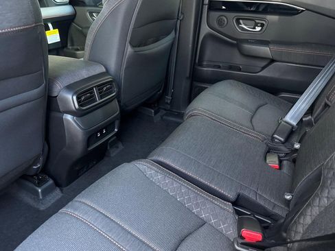 New 2026 Honda Pilot Sport image 19