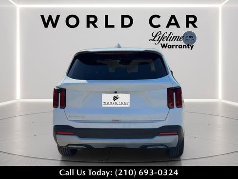 New 2026 Kia Sorento LX FWD image 4