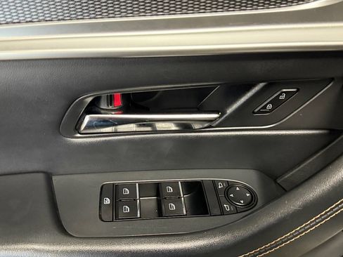 Used 2024 MAZDA CX-90 Plug-In Hybrid w/ Preferred AWD/4WD image 11