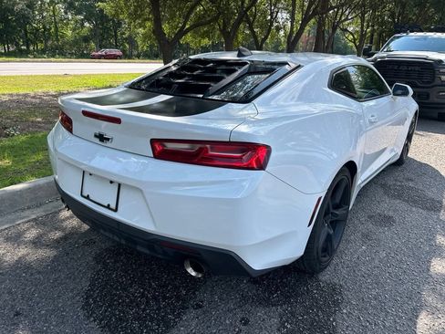 Used 2018 Chevrolet Camaro LT RWD image 6