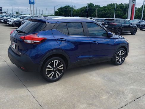 Used 2018 Nissan Kicks SV w/ Exterior Electronics Package FWD image 9