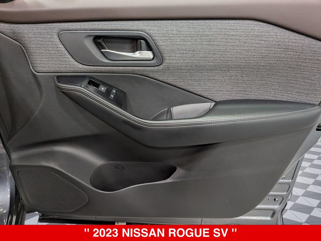 Certified 2023 Nissan Rogue SV AWD/4WD image 33
