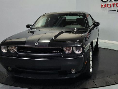Used 2008 Dodge Challenger SRT8 RWD image 3