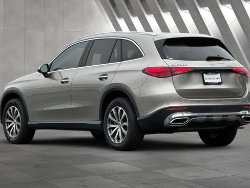 Used 2024 Mercedes-Benz GLC 300 w/ Winter Package image 6