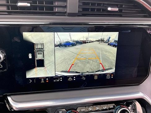 Used 2024 GMC Sierra 1500 Denali Ultimate image 15