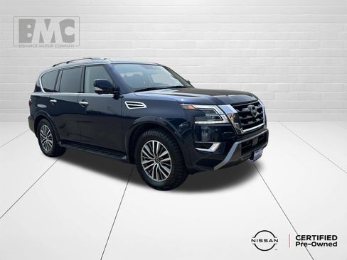 Used 2023 Nissan Armada SL w/ Cargo Package AWD/4WD image 2