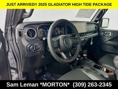 New 2025 Jeep Gladiator Sport image 9