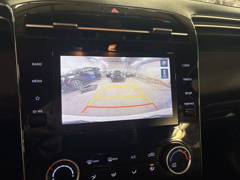 Certified 2023 Hyundai Tucson SE AWD/4WD image 24