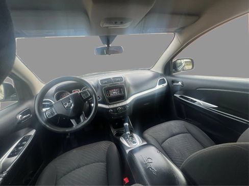 Used 2017 Dodge Journey SE w/ Flexible Seating Group FWD image 27