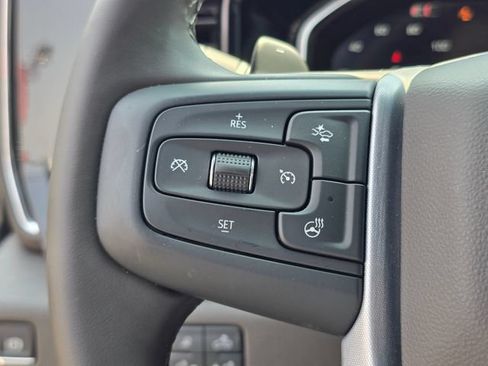Used 2026 GMC Sierra 1500 SLT w/ SLT Convenience Package AWD/4WD image 34