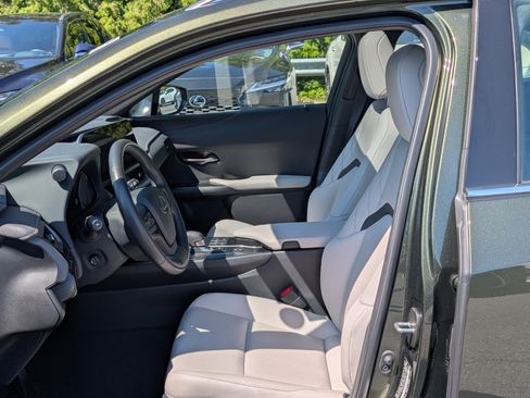 Used 2025 Lexus UX 300h AWD w/ Accessory Package (Z1) image 16