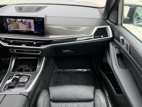 Used 2024 BMW X5 M60i w/ Parking Assistance Package AWD/4WD image 18
