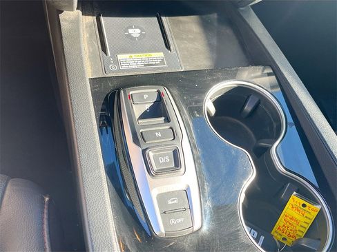 Used 2024 Honda Passport Black Edition image 17