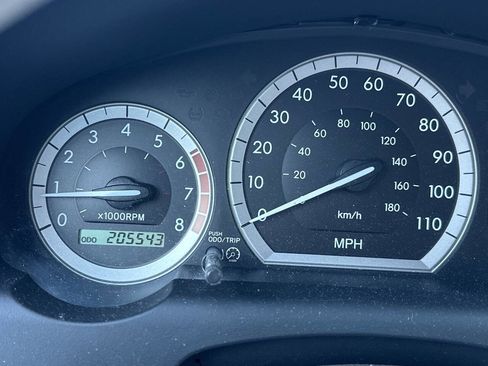 Used 2004 Toyota Sienna LE FWD image 21