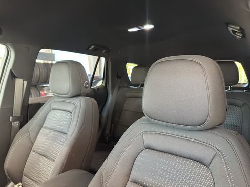 Used 2025 Chevrolet Equinox LT image 5