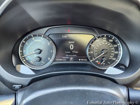 Used 2023 INFINITI QX55 Sensory w/ Lighting Package AWD/4WD image 12