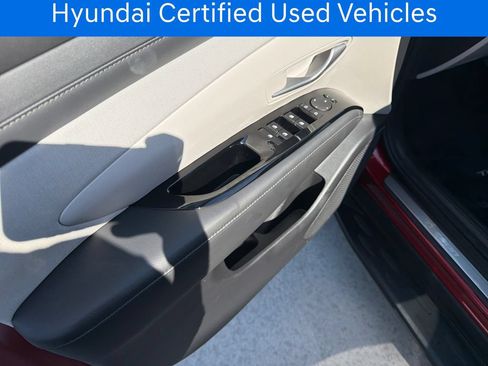 Certified 2025 Hyundai Tucson Limited AWD/4WD image 14
