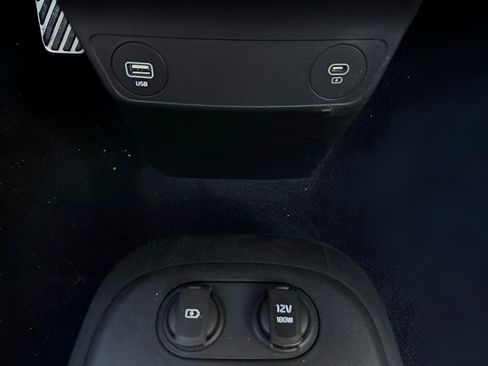 Used 2024 Kia EV6 GT-Line AWD/4WD image 35