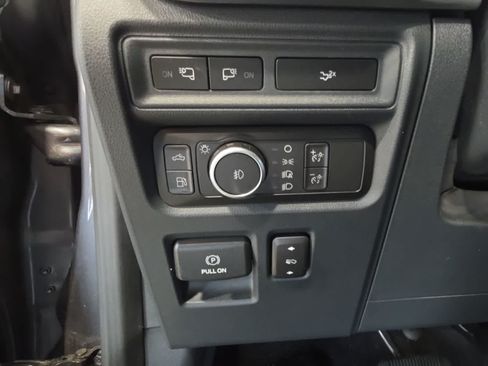 Used 2022 Ford F150 Lariat w/ Equipment Group 502A High AWD/4WD image 27