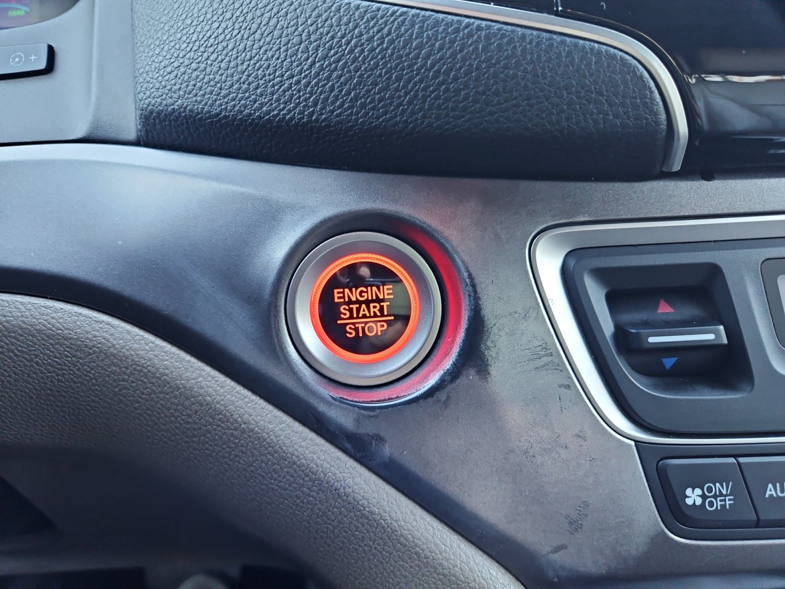 Used 2019 Honda Pilot EX-L image 24