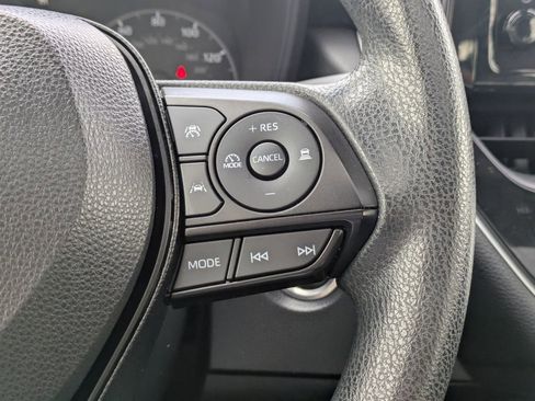Used 2023 Toyota Corolla LE image 25