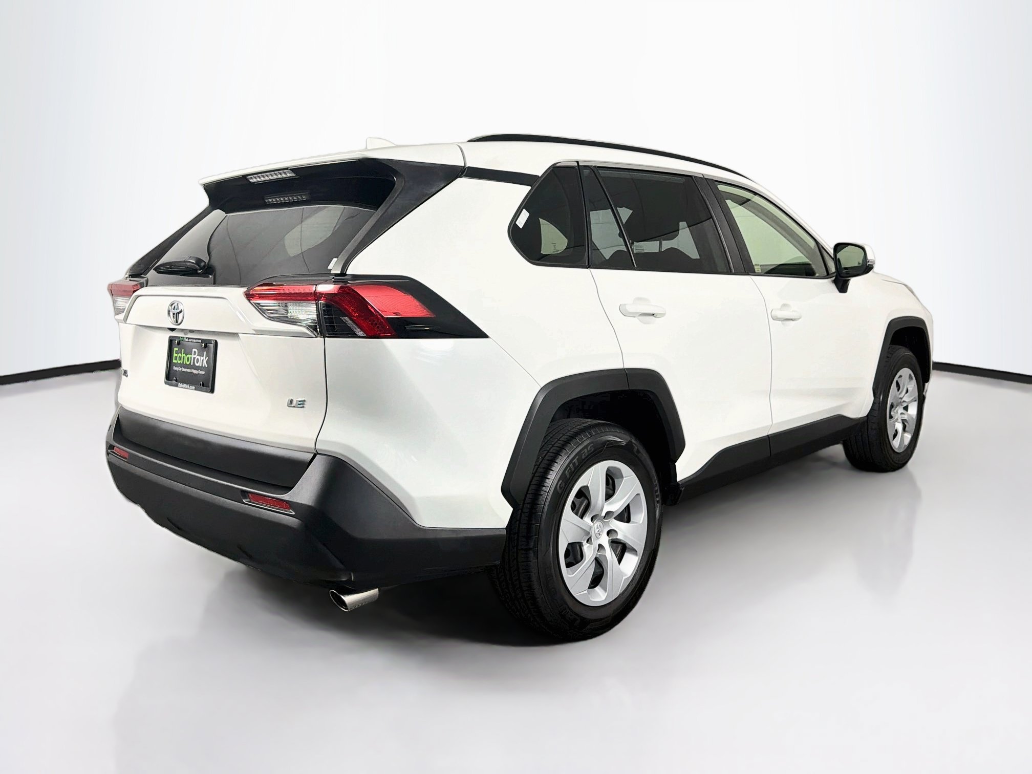 Used 2020 Toyota RAV4 LE w/ Carpet Mat Package FWD image 9