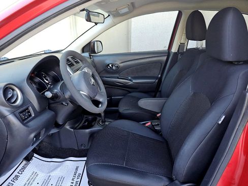 Used 2013 Nissan Versa SV image 24