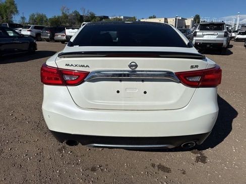 Used 2017 Nissan Maxima SR w/ Midnight Edition FWD image 5