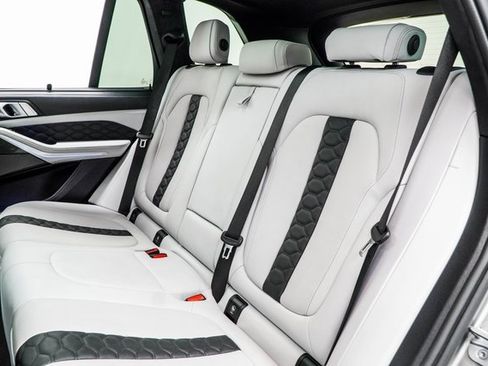 Used 2021 BMW X5 M w/ Executive Package image 41