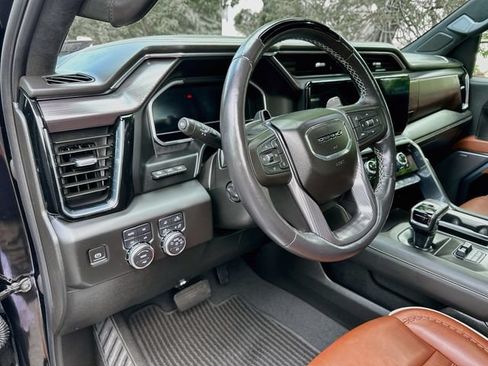 Used 2024 GMC Sierra 1500 Denali Ultimate AWD/4WD image 11