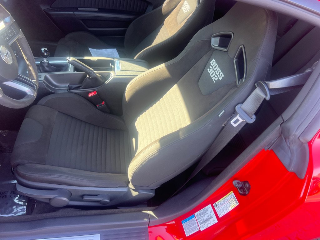 Used 2013 Ford Mustang Boss 302 w/ Boss 302 Accessory Pkg RWD image 16