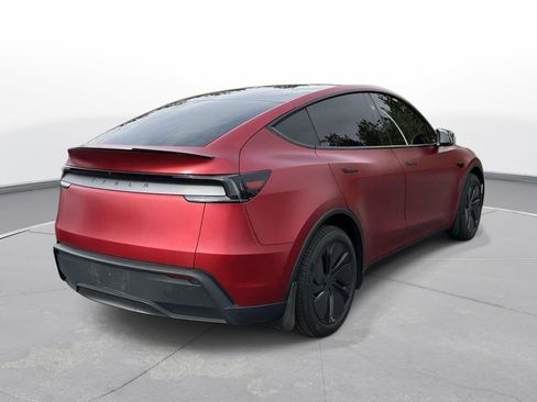 Used 2026 Tesla Model Y Long Range image 5