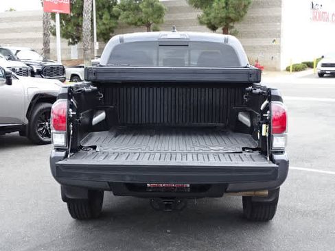 Used 2022 Toyota Tacoma Limited RWD image 16